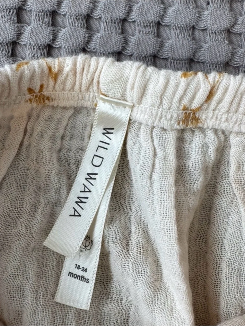 Wild Wawa star muslin bloomers 18-24m